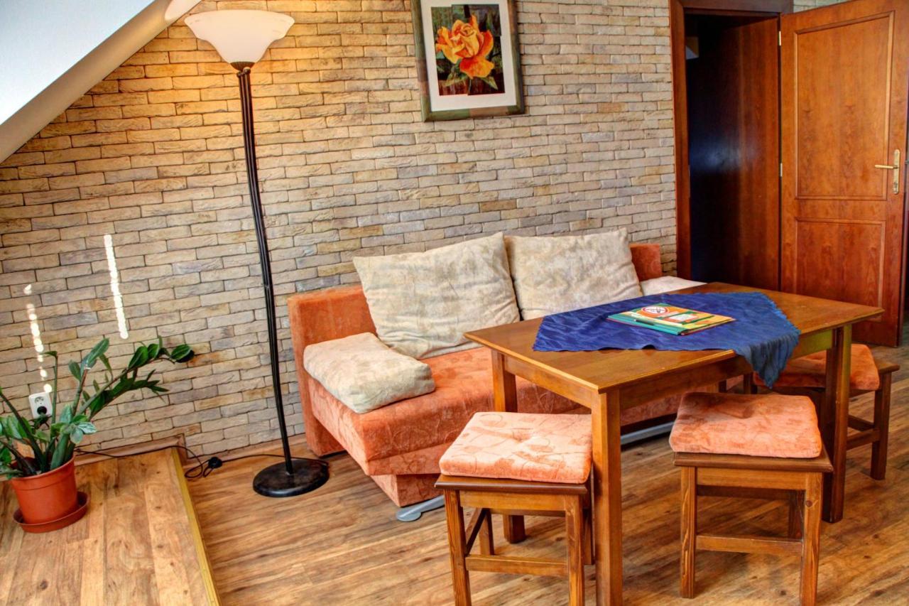 Birdie Pension & Wellness Pardubice Extérieur photo